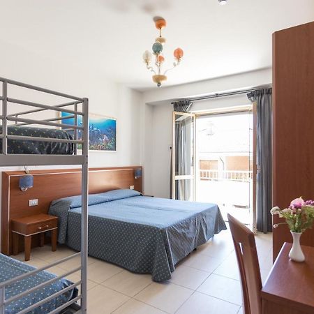 Hotel Abruzzo Pineto Exteriér fotografie
